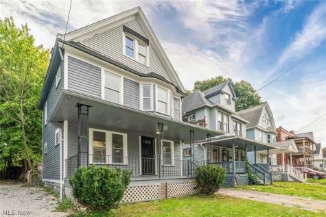 1217 E 113th Street Cleveland OH 44108