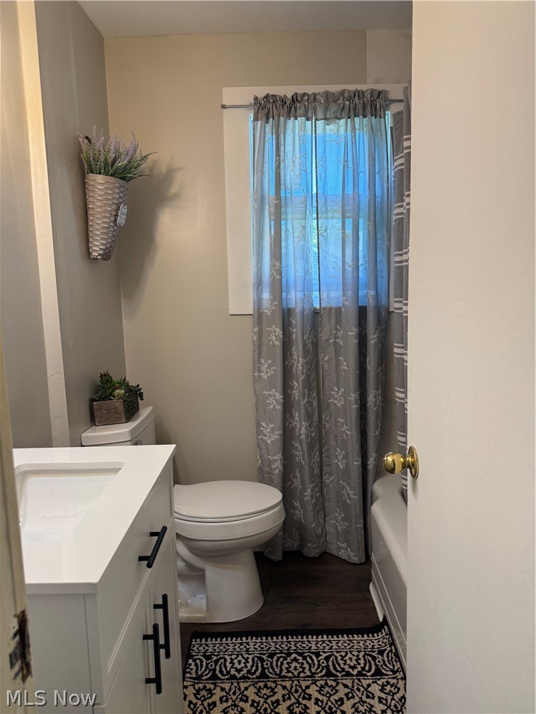 4563 Nutwood Avenue NW Champion OH 44483