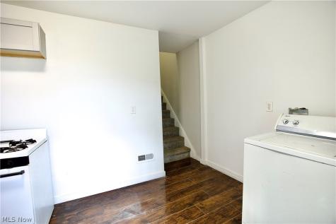 3097 W 106th Street Cleveland OH 44111