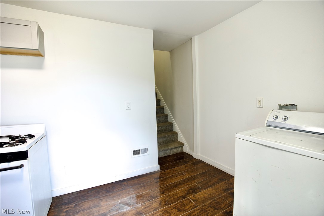 3097 W 106th Street Cleveland OH 44111