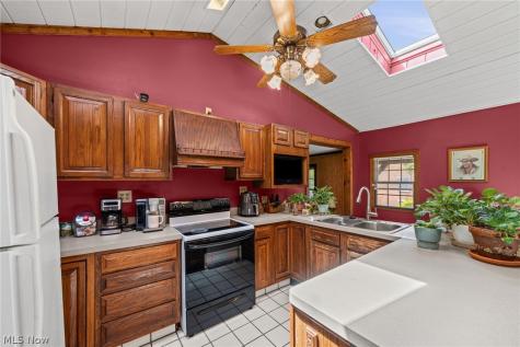 22486 Macbeth Avenue Fairview Park OH 44126