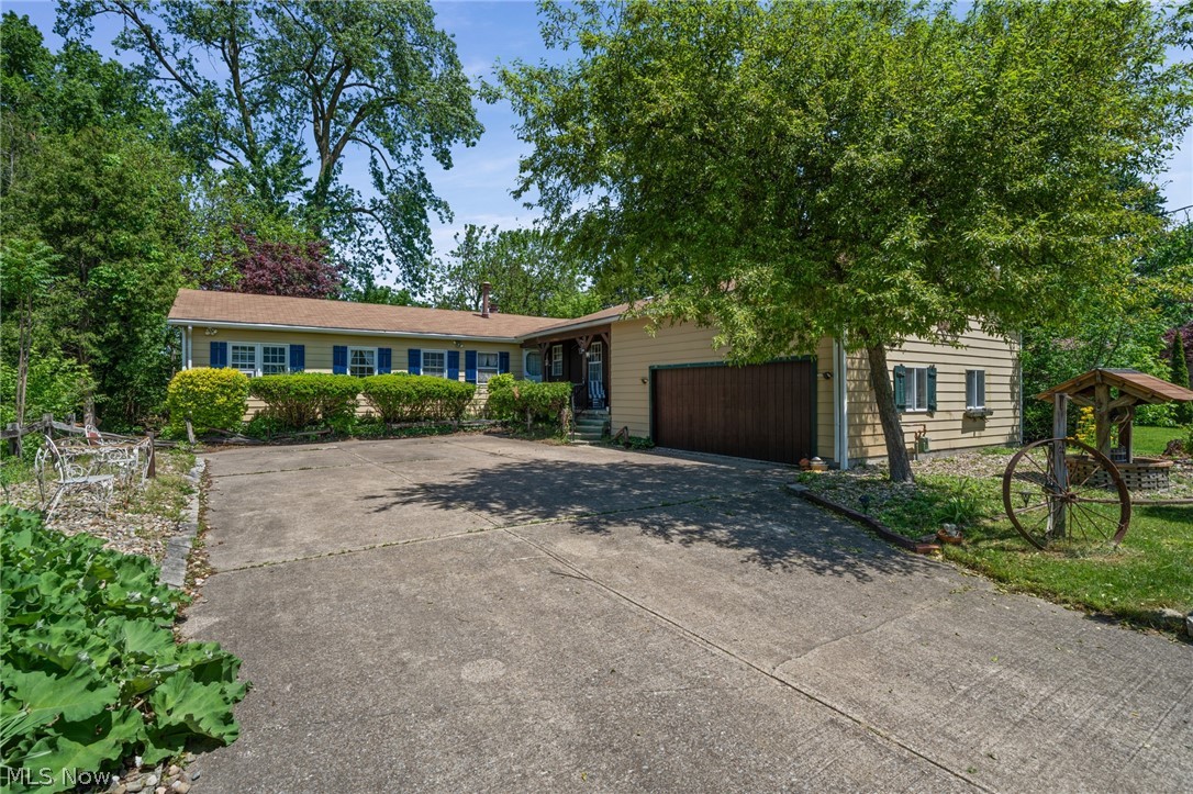 22486 Macbeth Avenue Fairview Park OH 44126