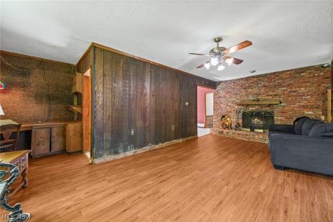 22486 Macbeth Avenue Fairview Park OH 44126