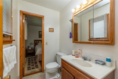 4751 Forest Edge Drive Brooklyn OH 44144
