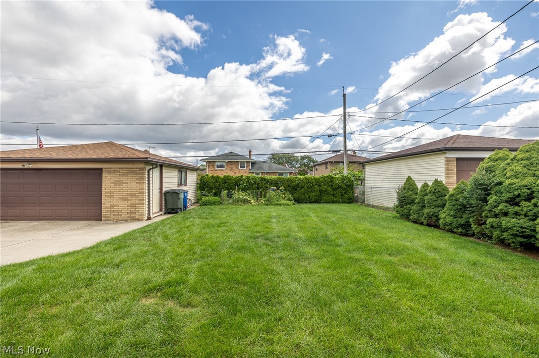 4751 Forest Edge Drive Brooklyn OH 44144