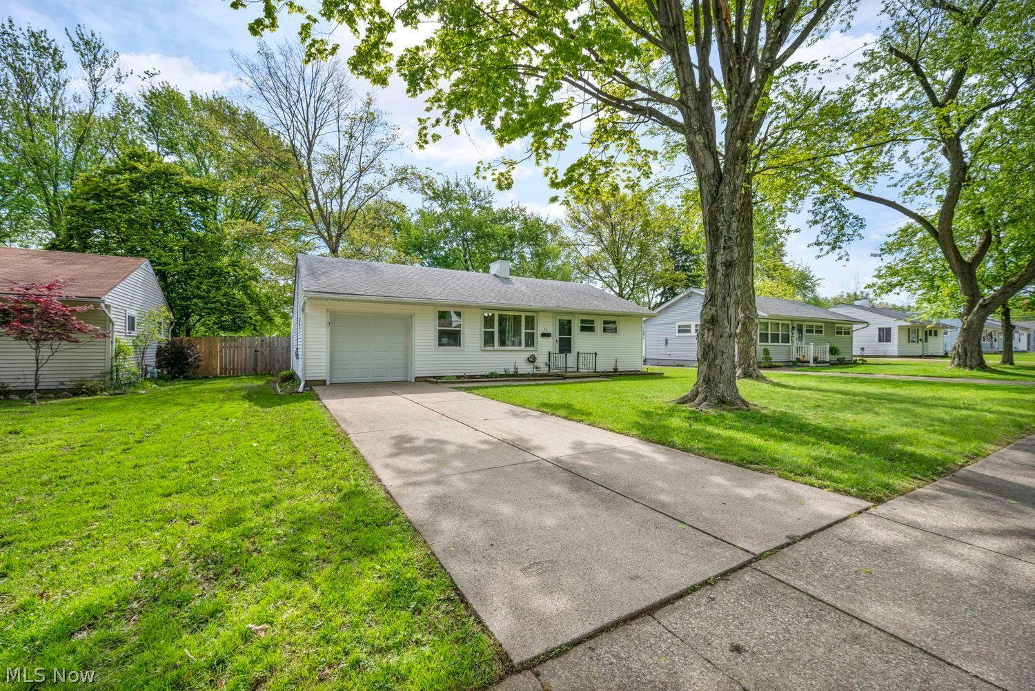 44 Circle Drive Medina OH 44256
