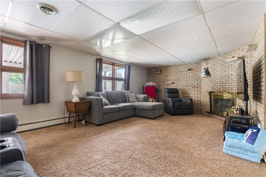 1516 Gulling Avenue Louisville OH 44641