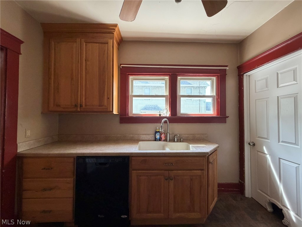 777 East Avenue SE Warren OH 44484