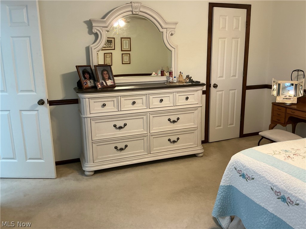13592 Peppertree Avenue NW Mogadore OH 44201