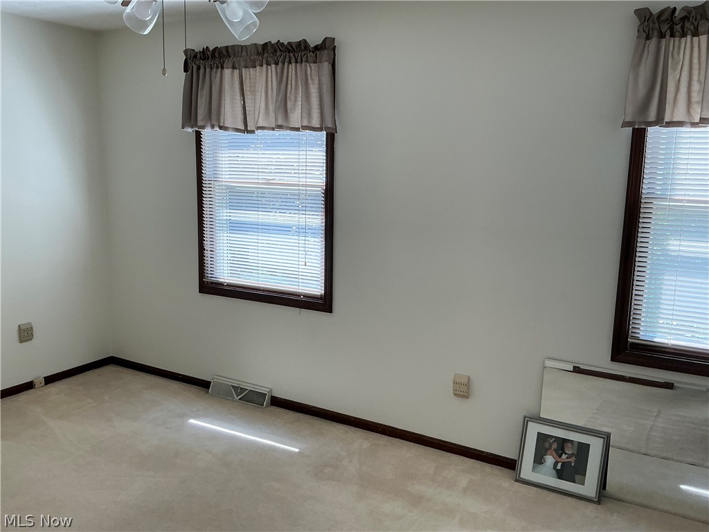 13592 Peppertree Avenue NW Mogadore OH 44201