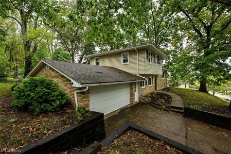 475 Iroquois Avenue Akron OH 44305