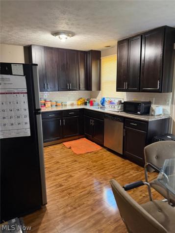 5141 Bridgewater Road Lyndhurst OH 44124
