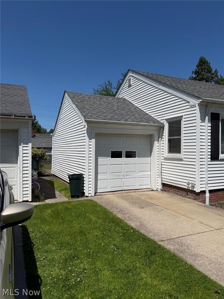 5141 Bridgewater Road Lyndhurst OH 44124