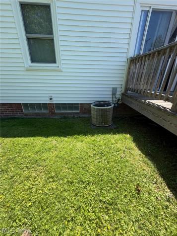 5141 Bridgewater Road Lyndhurst OH 44124