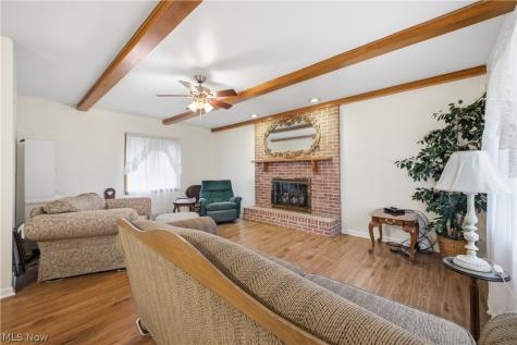 145 W Vermont Sebring OH 44672