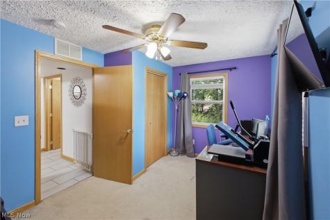 1057 Center Road Clinton OH 44216