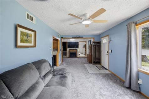 1057 Center Road Clinton OH 44216