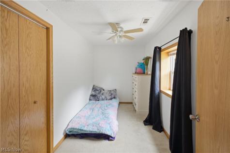 1057 Center Road Clinton OH 44216