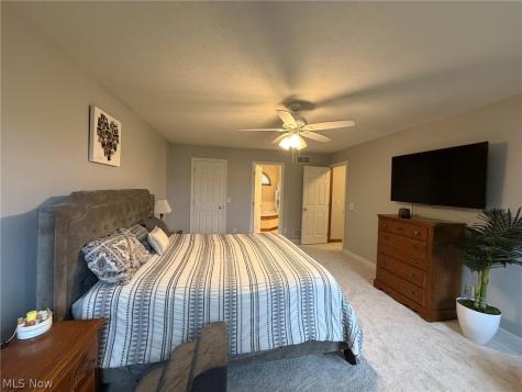 6636 Olde Stone Circle NE Canton OH 44721