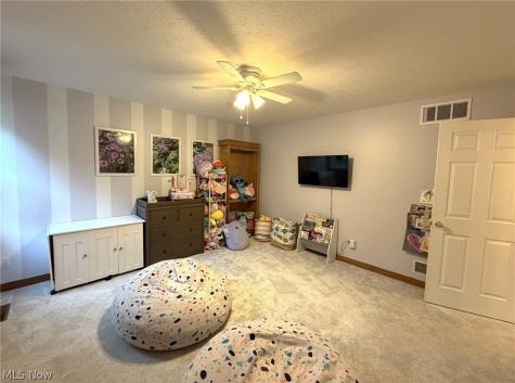 6636 Olde Stone Circle NE Canton OH 44721