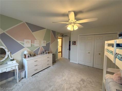 6636 Olde Stone Circle NE Canton OH 44721
