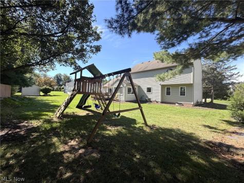 6636 Olde Stone Circle NE Canton OH 44721