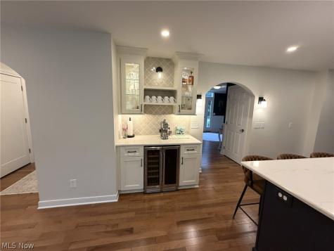 6636 Olde Stone Circle NE Canton OH 44721