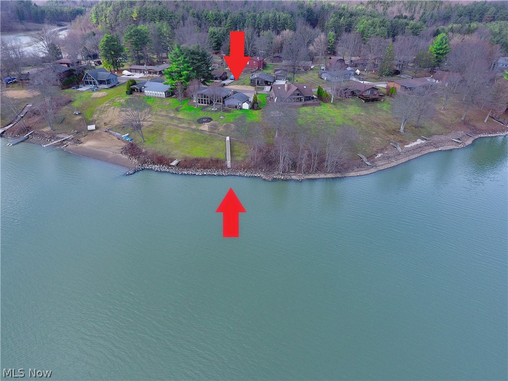 1251 Arrowhead Drive SW Dellroy OH 44620