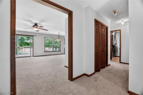 12757 Chamberlain Road Aurora OH 44202