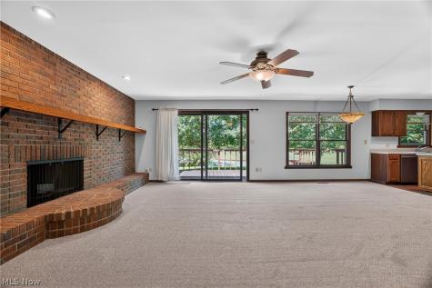 12757 Chamberlain Road Aurora OH 44202