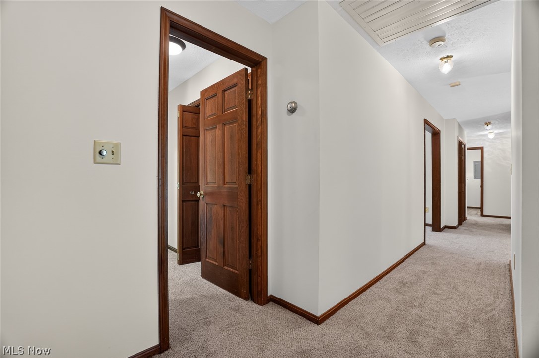 12757 Chamberlain Road Aurora OH 44202