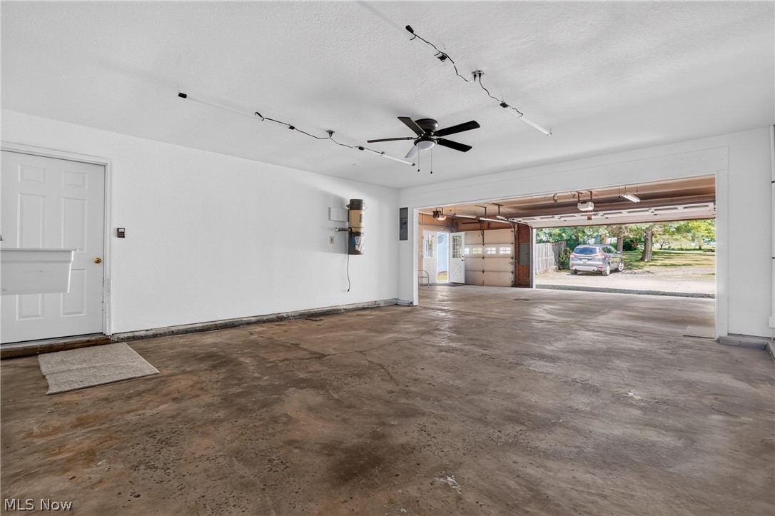 12757 Chamberlain Road Aurora OH 44202