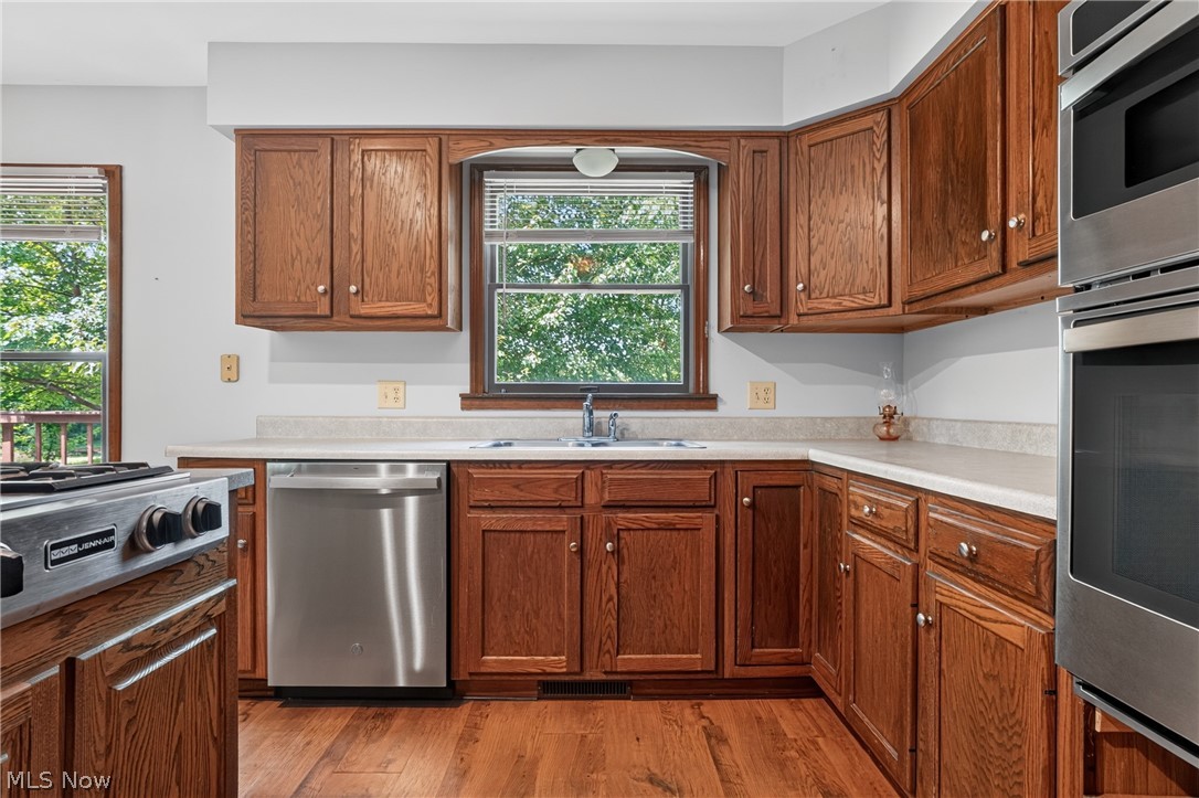 12757 Chamberlain Road Aurora OH 44202
