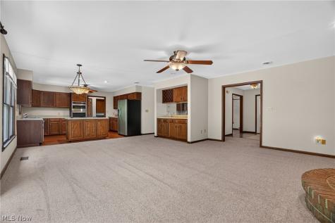 12757 Chamberlain Road Aurora OH 44202