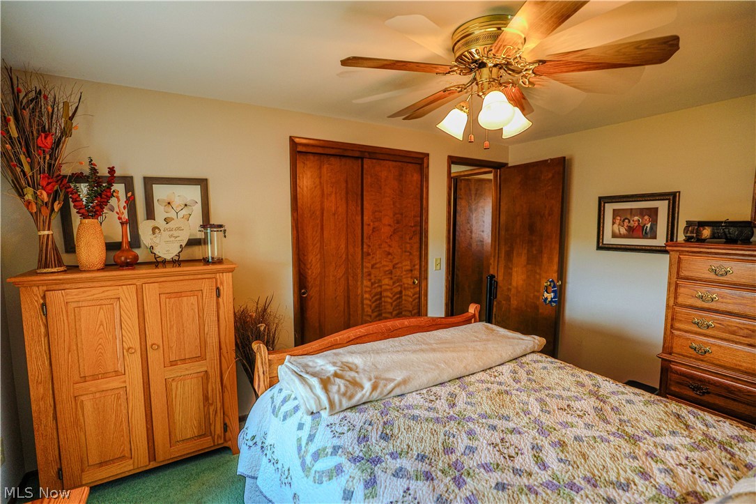 5244 Oakridge Drive Louisville OH 44641