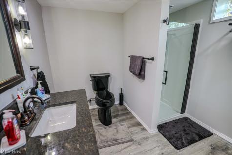 5244 Oakridge Drive Louisville OH 44641
