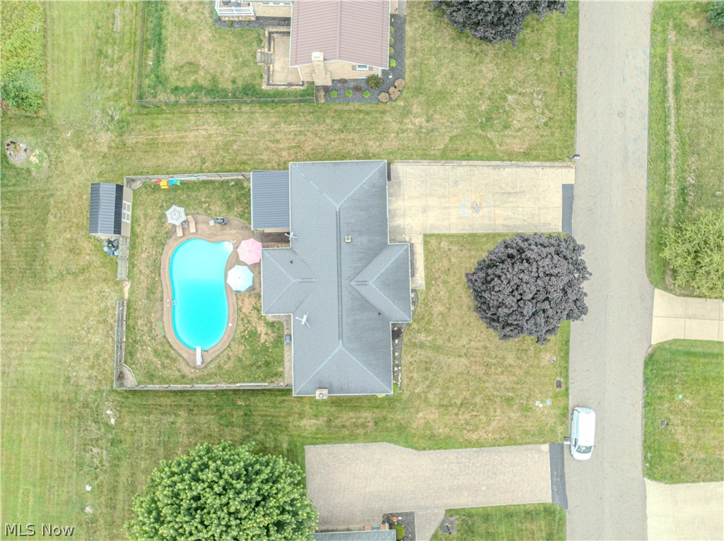5244 Oakridge Drive Louisville OH 44641