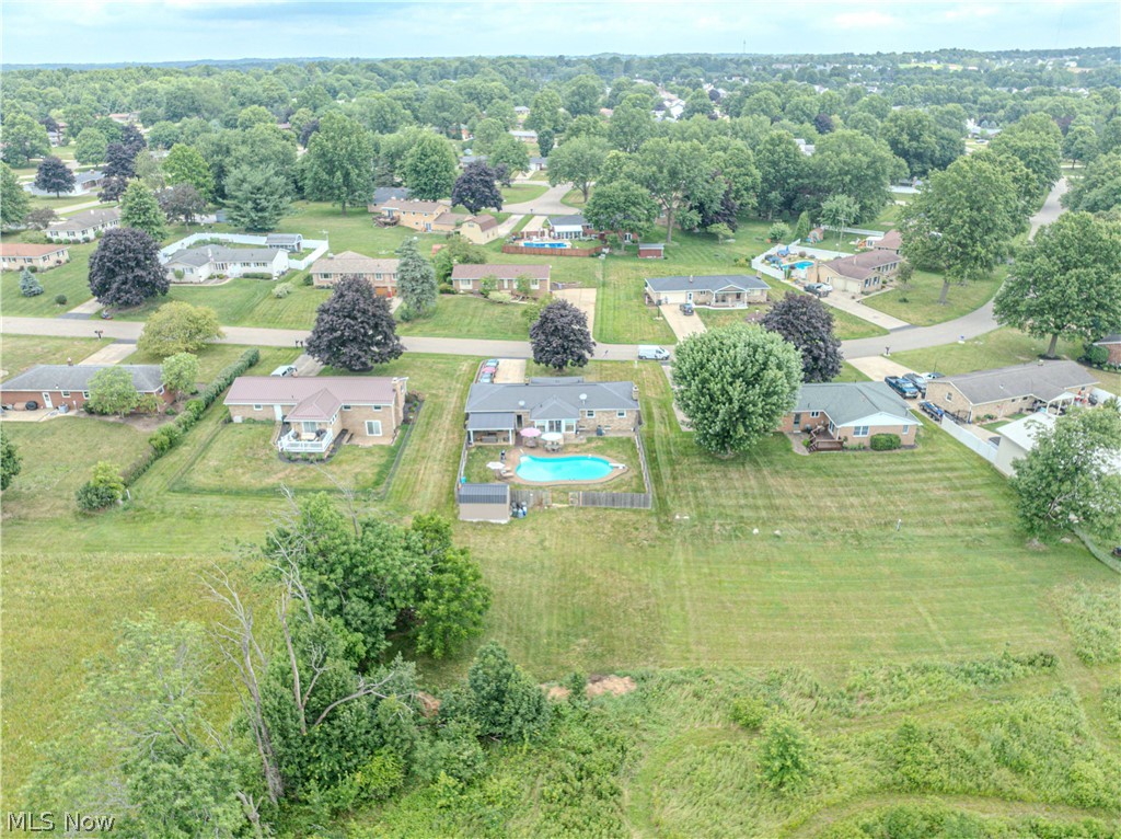 5244 Oakridge Drive Louisville OH 44641