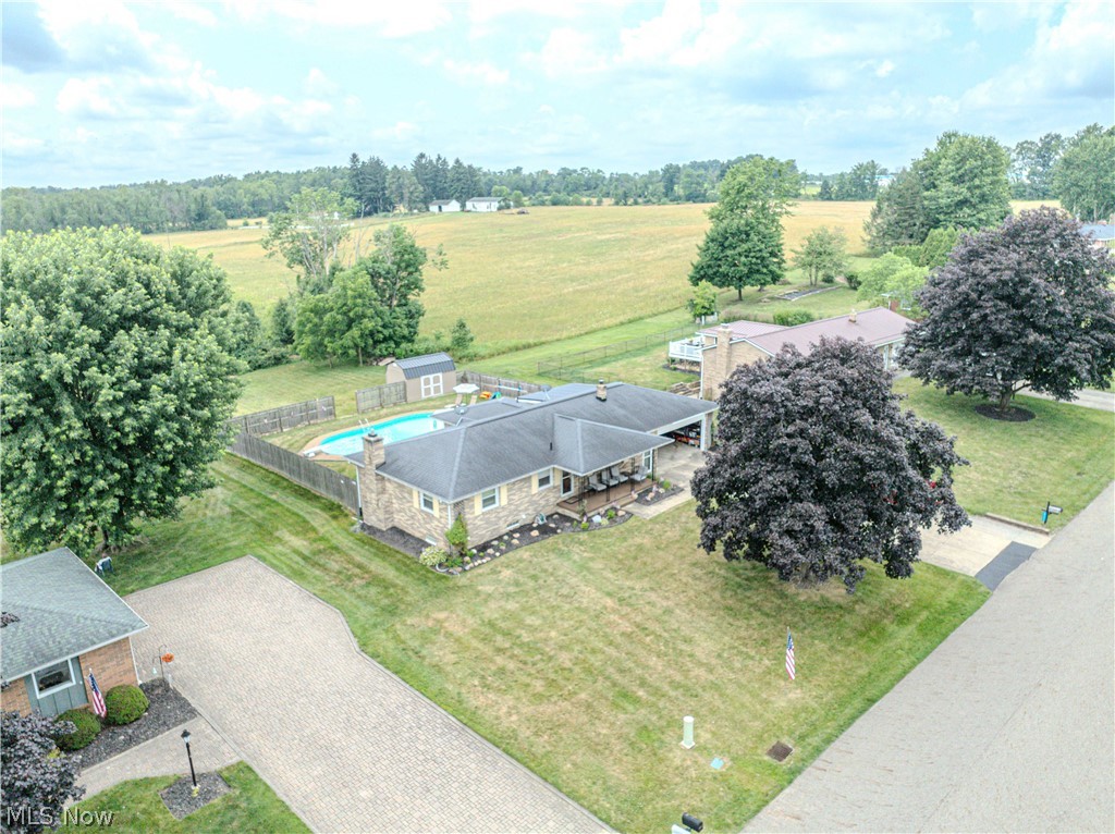 5244 Oakridge Drive Louisville OH 44641