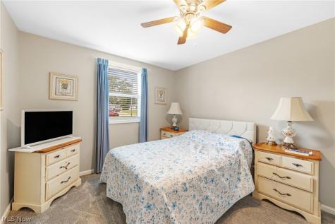 1487 Yale Drive Brunswick OH 44212