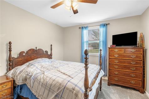 1487 Yale Drive Brunswick OH 44212