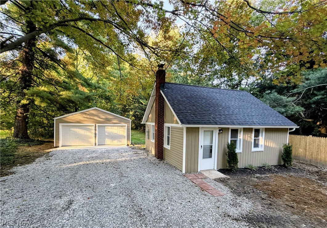 1751 Turkeyfoot Lake Road Akron OH 44203