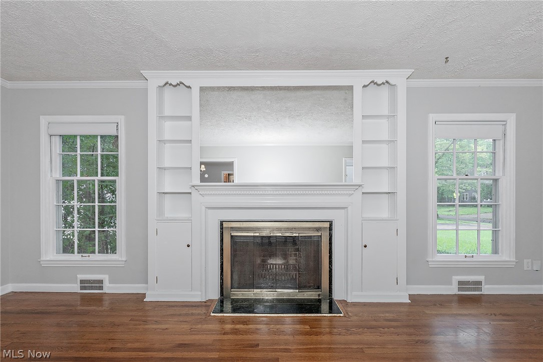 968 Englewood Road Cleveland Heights OH 44121