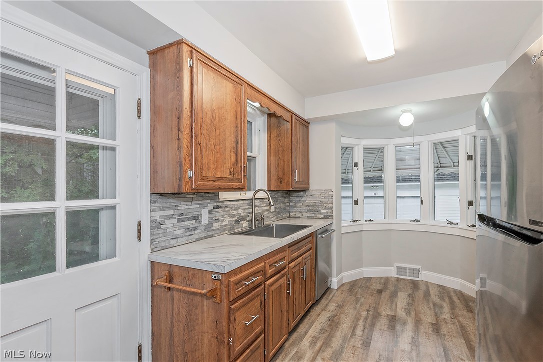 968 Englewood Road Cleveland Heights OH 44121