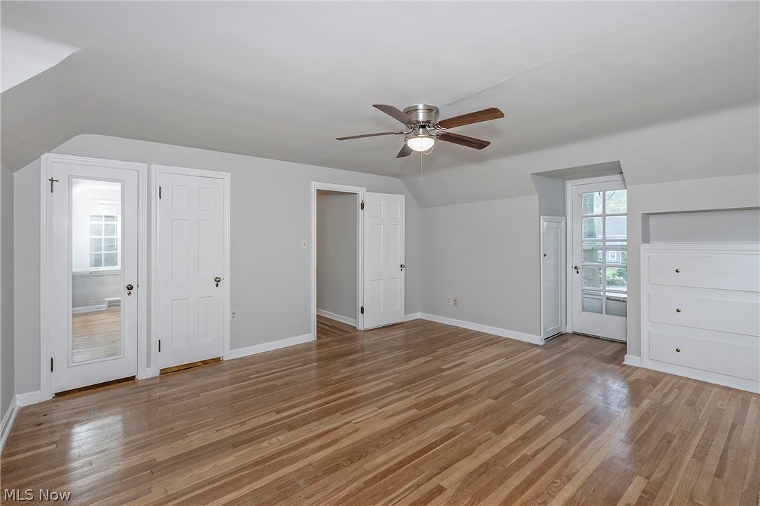 968 Englewood Road Cleveland Heights OH 44121