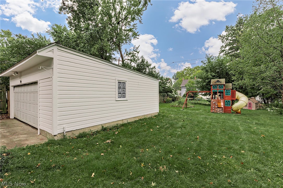 968 Englewood Road Cleveland Heights OH 44121