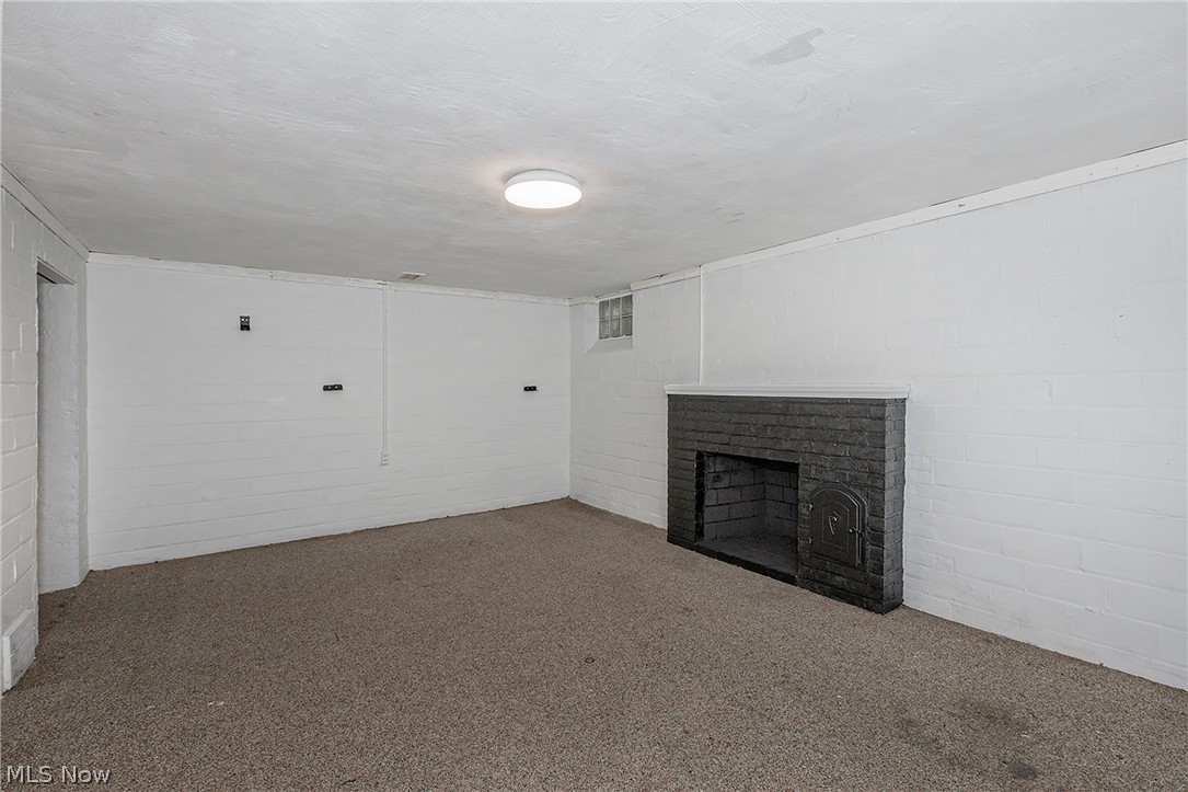 968 Englewood Road Cleveland Heights OH 44121