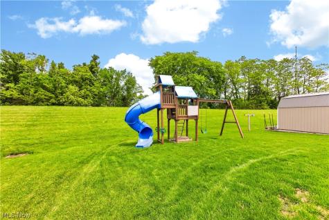 5709 Burlington Drive Chippewa Lake OH 44215