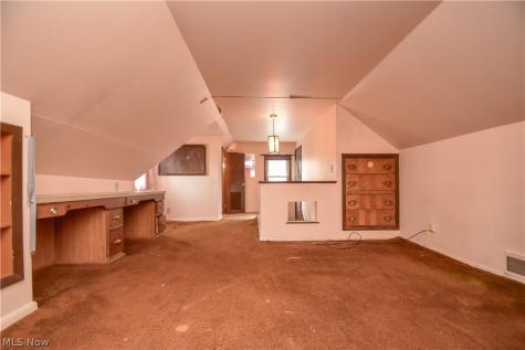 755 Lake Drive Youngstown OH 44511