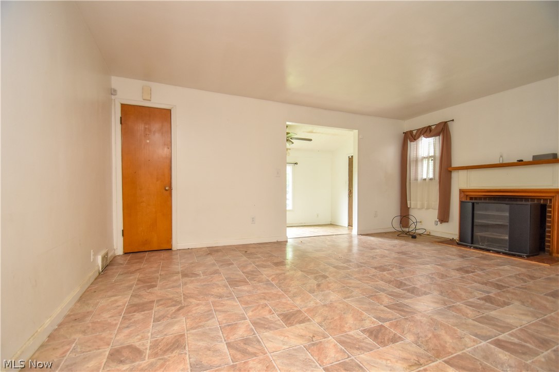 755 Lake Drive Youngstown OH 44511